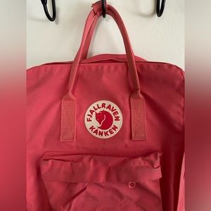 14inch Coral Fjallraven Kanken